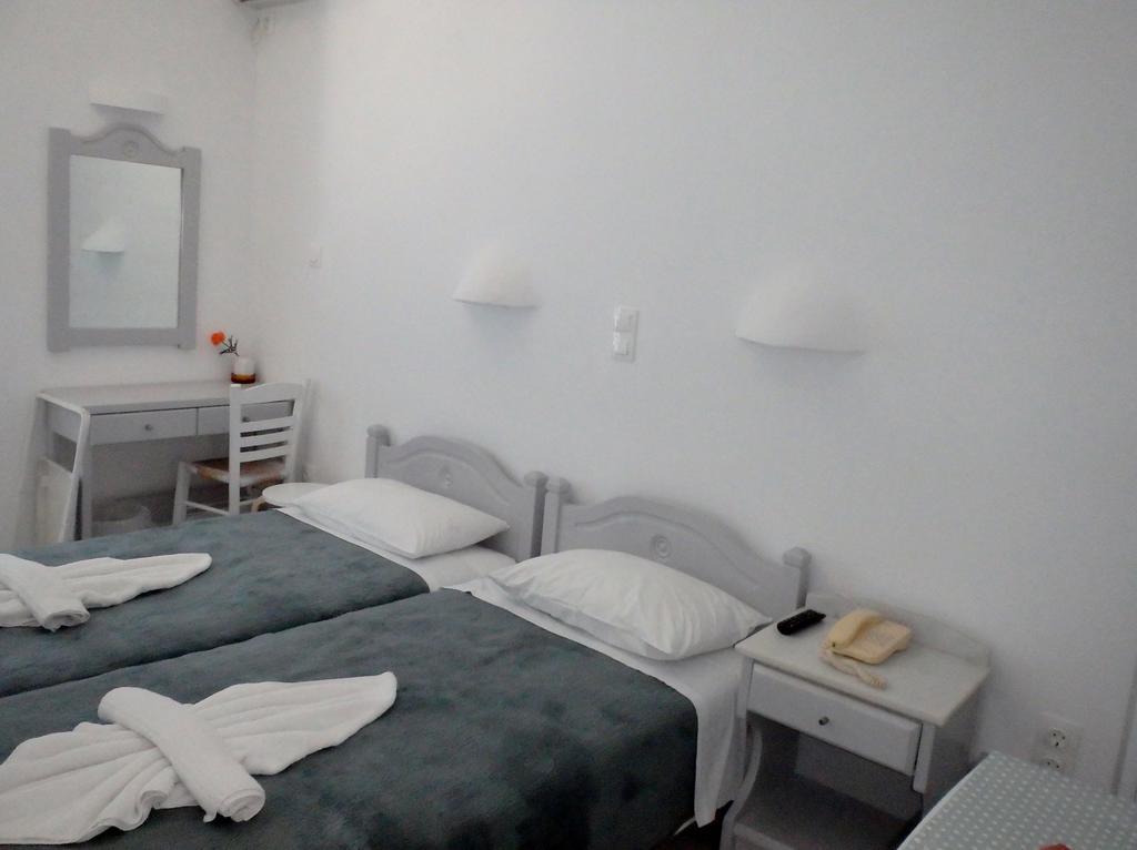 Hotel Mantalena Antiparos Luaran gambar